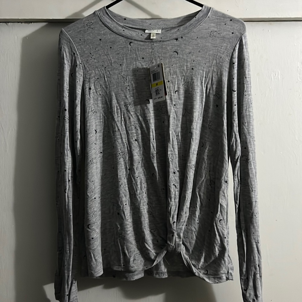 Long sleeve star constellation selfie by self esteem top